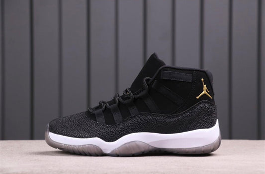 Jordan 11 Retro “Black Stingray”