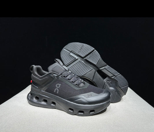 Cloud nova black