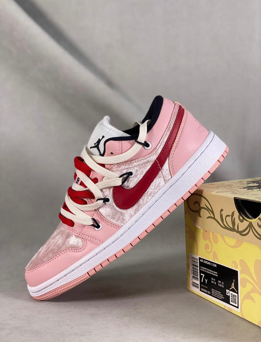 Nike Dunk Low “StrangeLove”