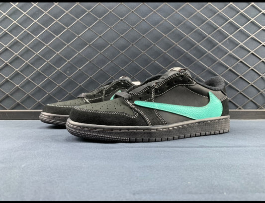 TRAVIS SCOTT X AIR JORDAN 1 LOW OG SP TIFFANY